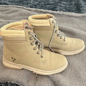 Women's Beige Lace-Up Ankle Hiking Boots